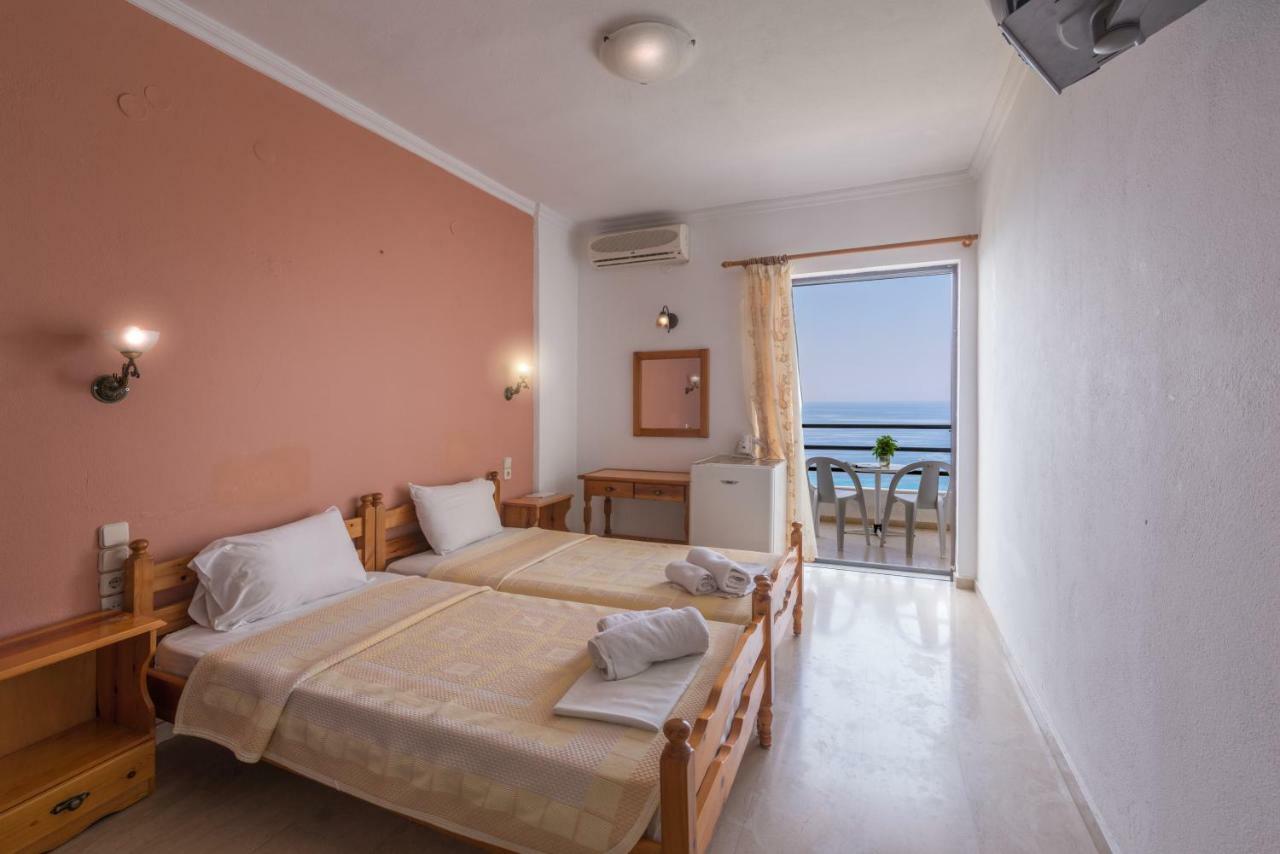 Arilla Beach Hotel Perdika  Bagian luar foto